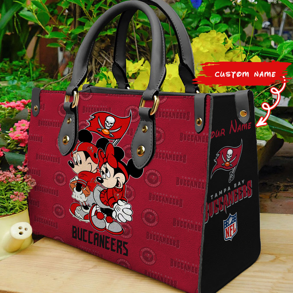 Tampa Bay Buccaneers Personalized Leather Hand Bag BB109