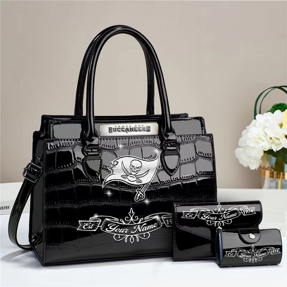 Buy the Handbag, Get the Wallet & Card Holder Free Tampa Bay Buccaneers VITRHB120